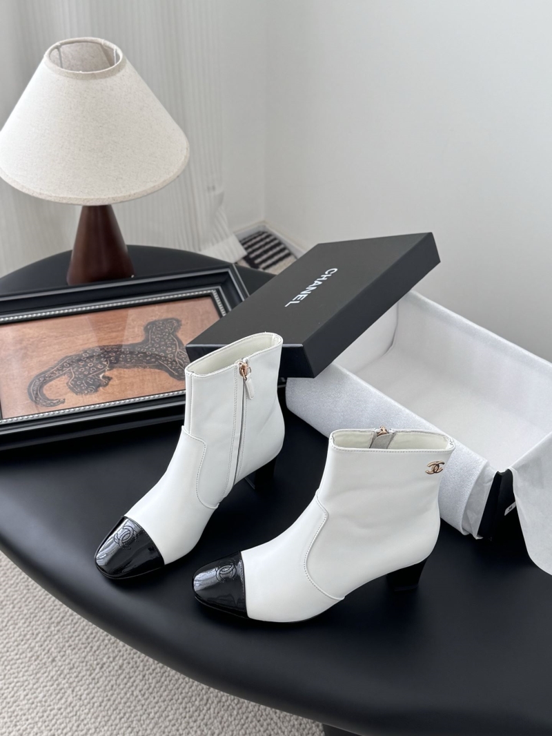 Ch**el boots